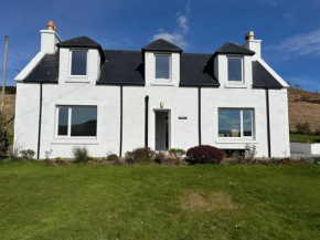Stratheyre Cottage